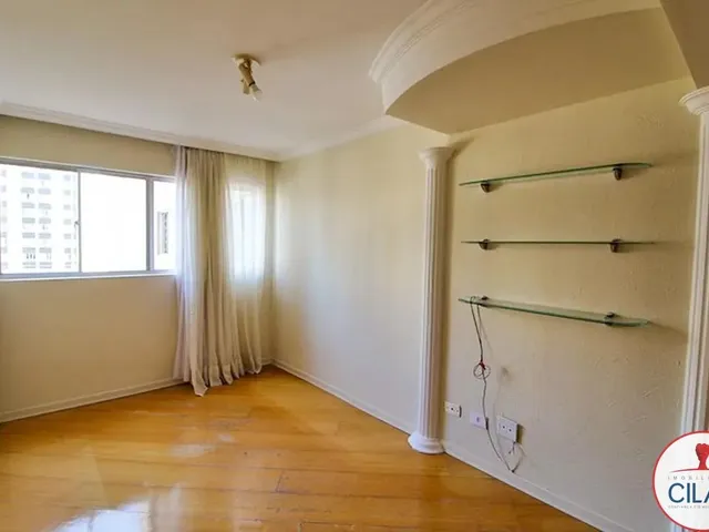 Apartamento para alugar, no bairro Portão em Curitiba