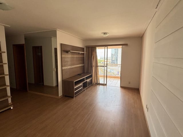 Apartamento 3 quartos e 2 banheiros, para alugar, no bairro Gleba Fazenda Palhano em Londrina