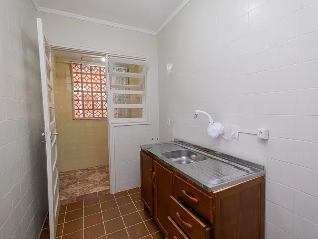 Apartamento com 47m² 1 quarto e 1 banheiro, para alugar, no bairro Centro em Pelotas