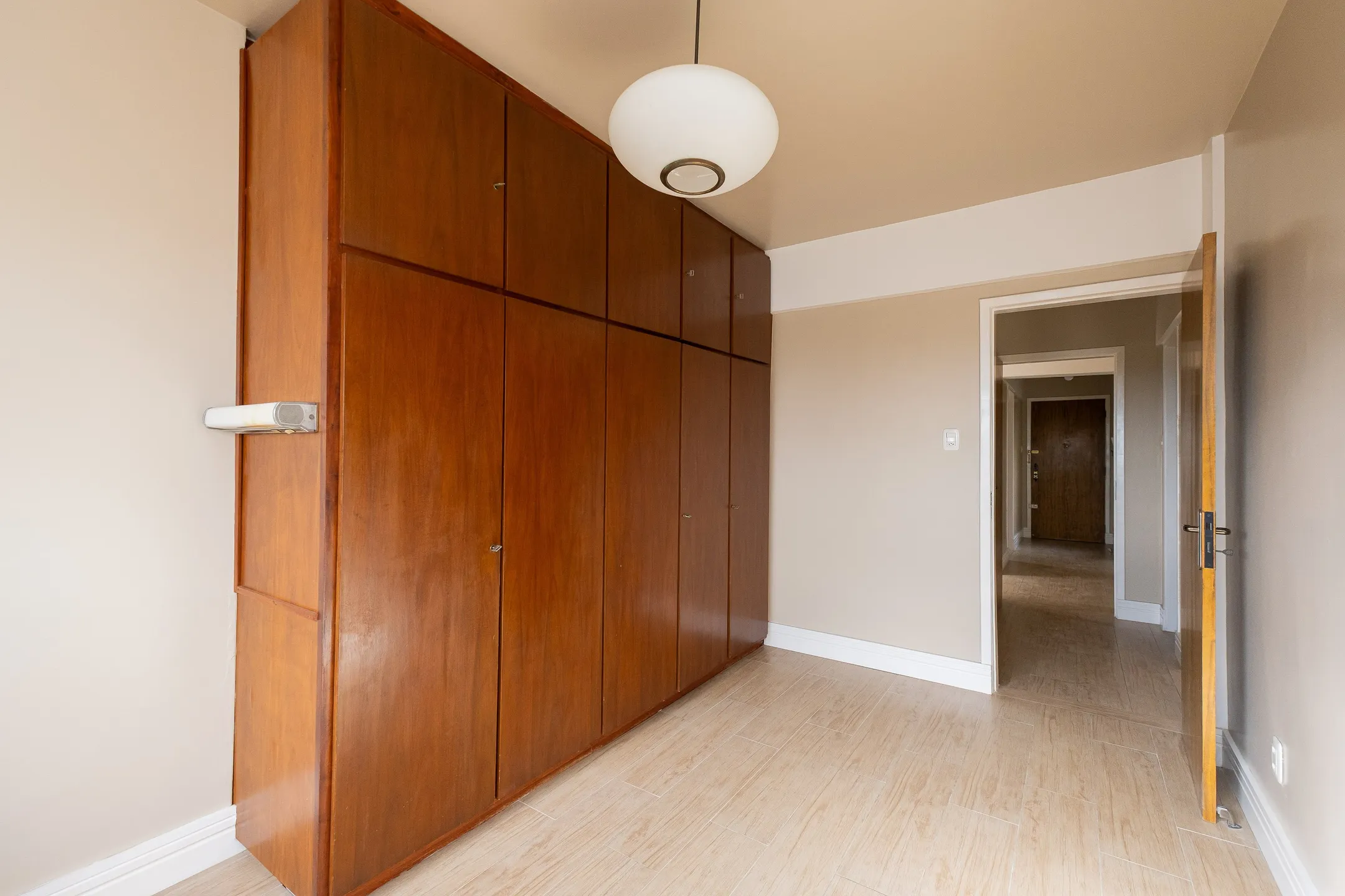 Apartamento de 2 Dormitórios para Aluguel no Centro de Pelotas RS com Excelente Localização, Conforto, Praticidade e Ótima Opção - 7
