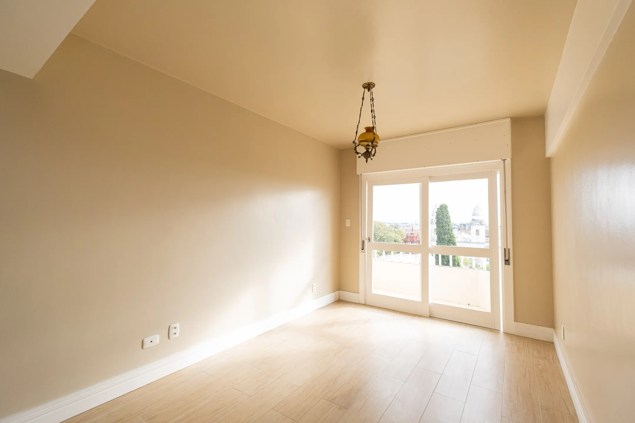 Apartamento de 2 Dormitórios para Aluguel no Centro de Pelotas RS com Excelente Localização, Conforto, Praticidade e Ótima Opção - 8