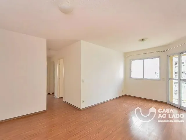 Apartamento 3 quartos e 2 banheiros, para alugar, no bairro Portão em Curitiba