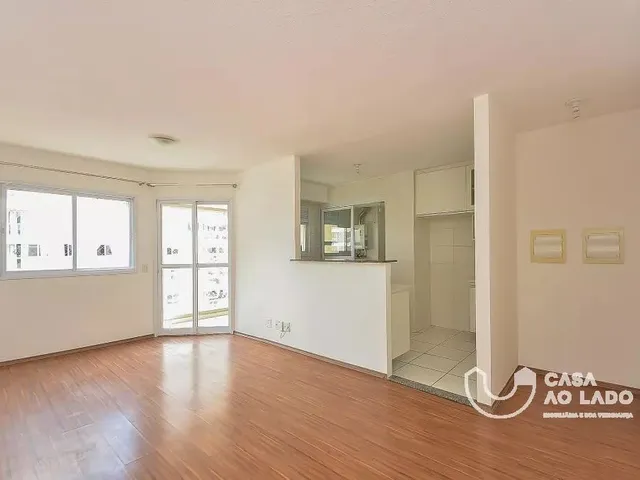 Apartamento 3 quartos e 2 banheiros, para alugar, no bairro Portão em Curitiba