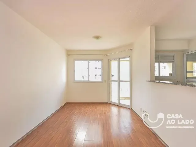 Apartamento 3 quartos e 2 banheiros, para alugar, no bairro Portão em Curitiba