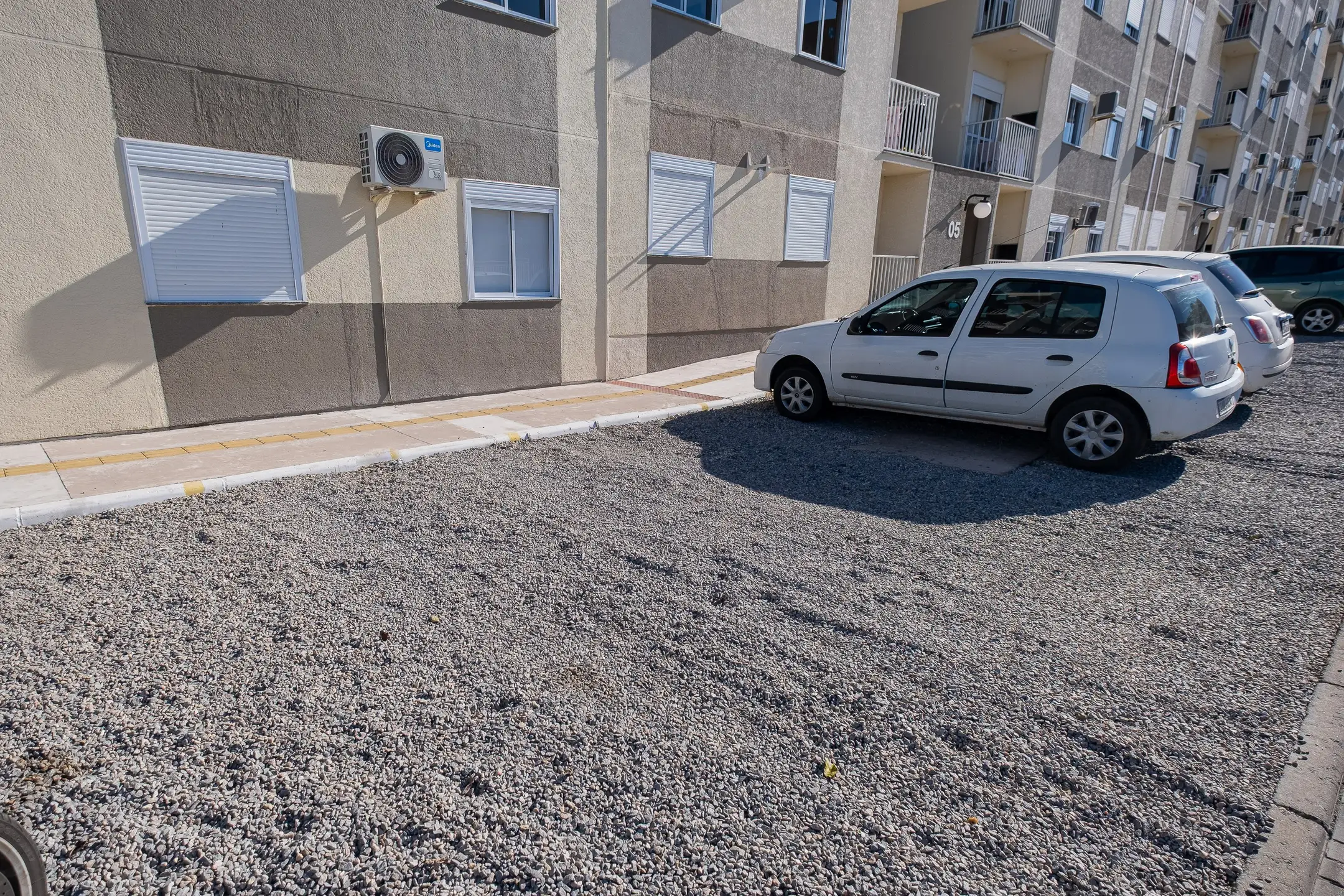 Apartamento de 2 Dormitórios Nunca Habitado para Aluguel no Bairro Areal em Pelotas RS com Ambientes Modernos e Excelente Localização - 11