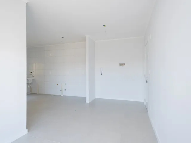 Apartamento com 62m² 2 quartos e 1 banheiro, para alugar, no bairro Areal em Pelotas