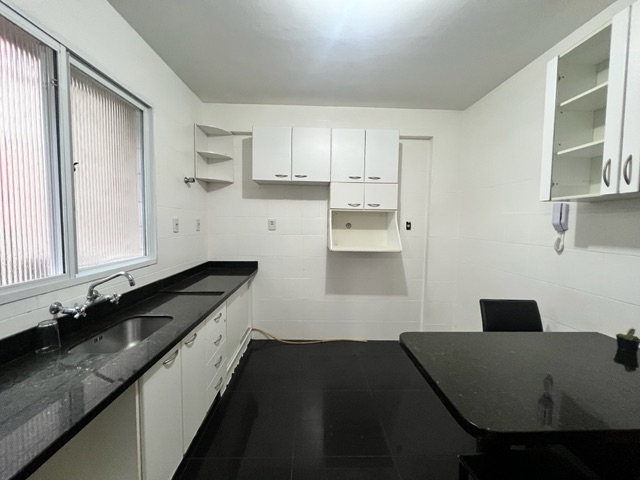 Apartamento com 188m² 3 quartos e 3 banheiros, à venda, no bairro Centro em Pelotas