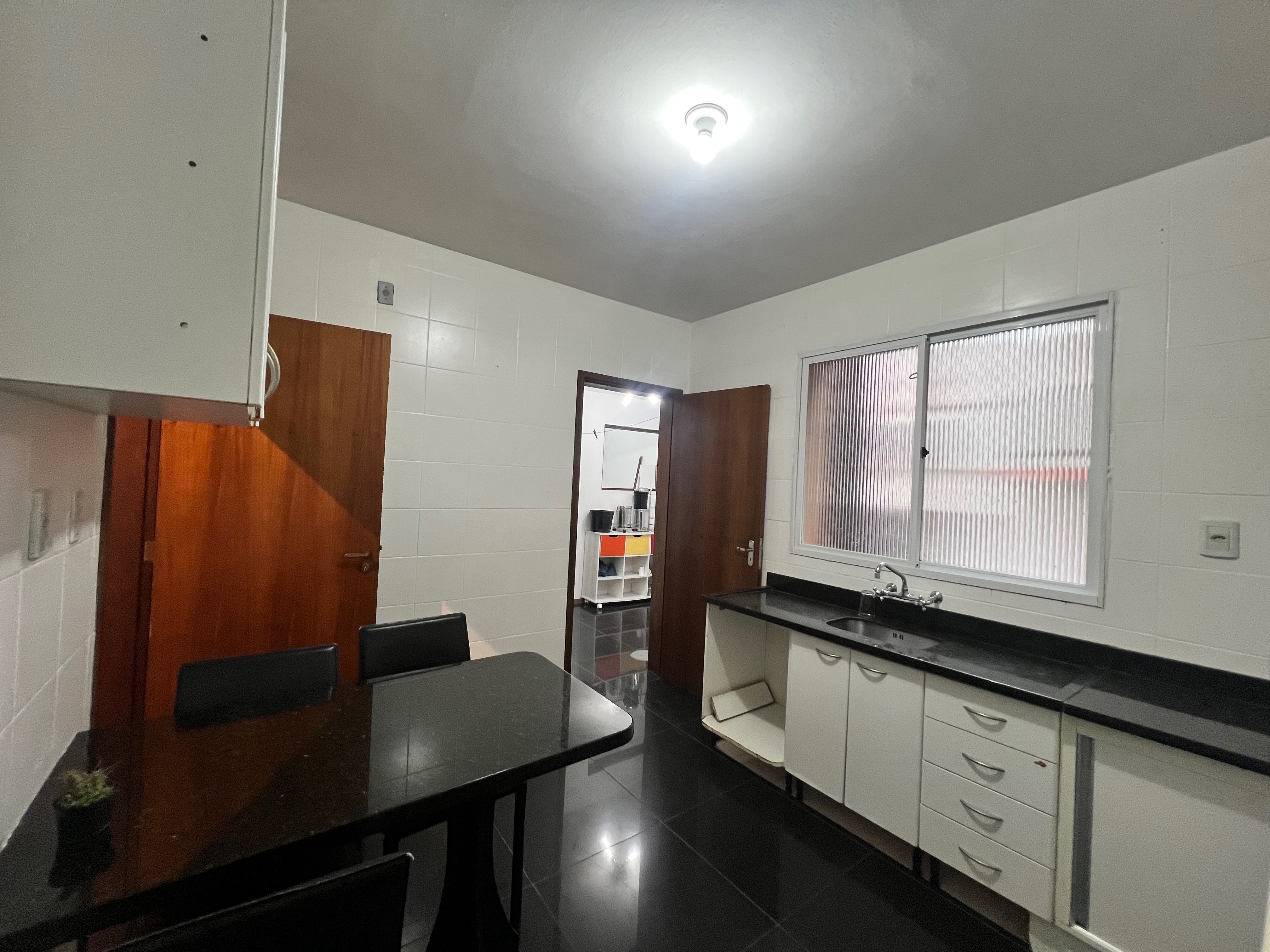 Apartamento à venda no Edifício Vila San Michele, Centro - 185m² de sofisticação, 3 quartos (sendo 1 suíte), andar alto e excelente incidência solar. - 7
