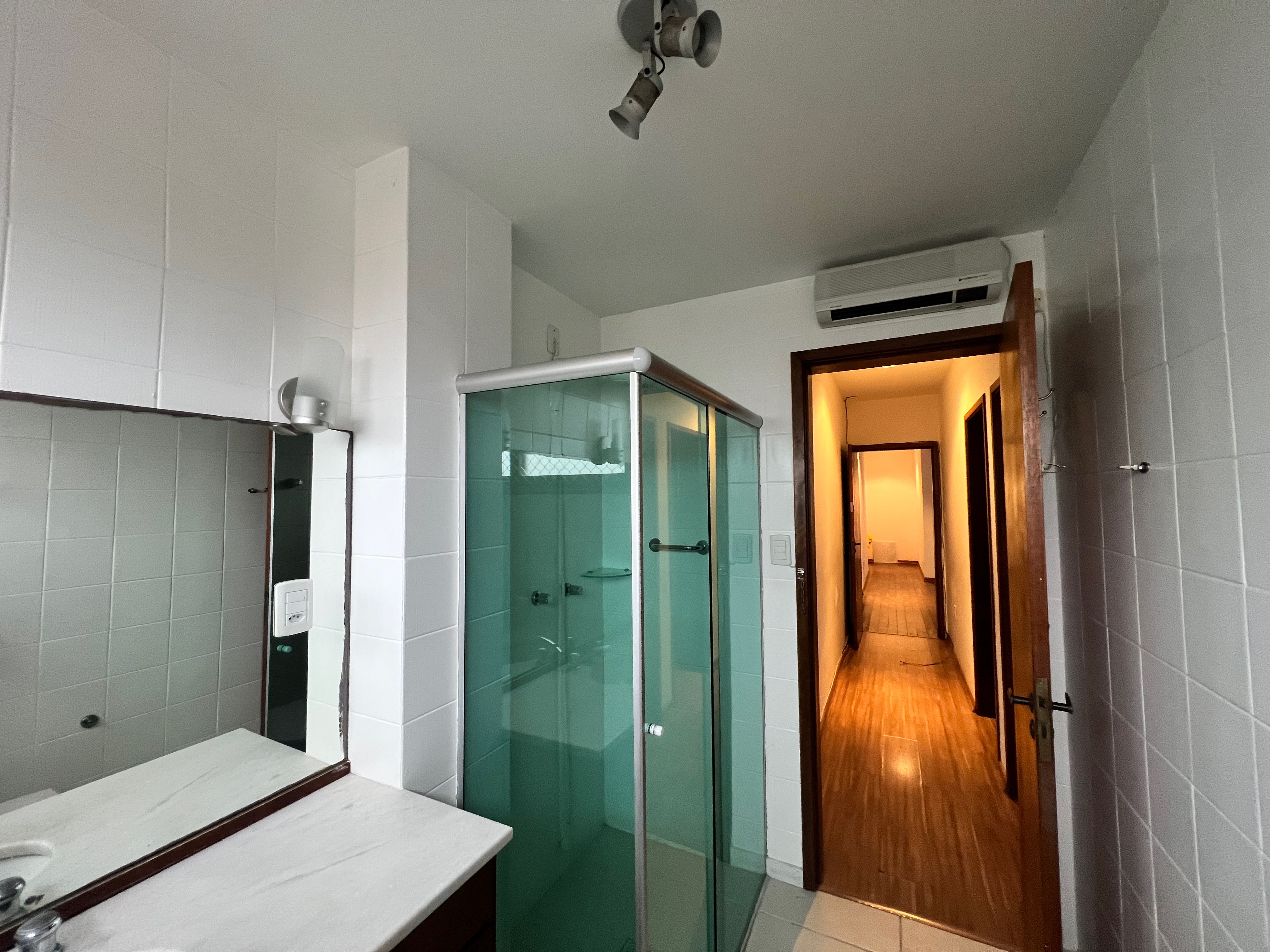 Apartamento à venda no Edifício Vila San Michele, Centro - 185m² de sofisticação, 3 quartos (sendo 1 suíte), andar alto e excelente incidência solar. - 19