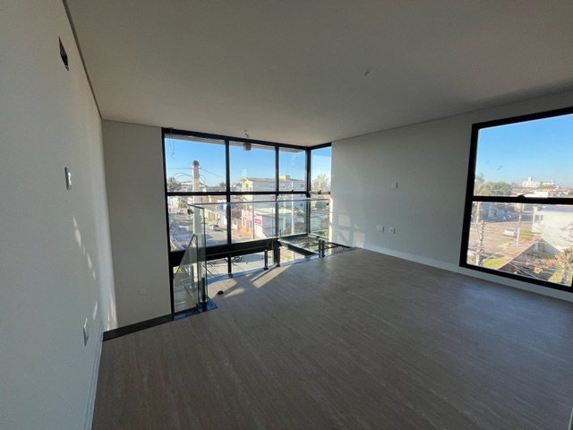 Apartamento 1 quarto e 2 banheiros, à venda, no bairro Centro em Pelotas