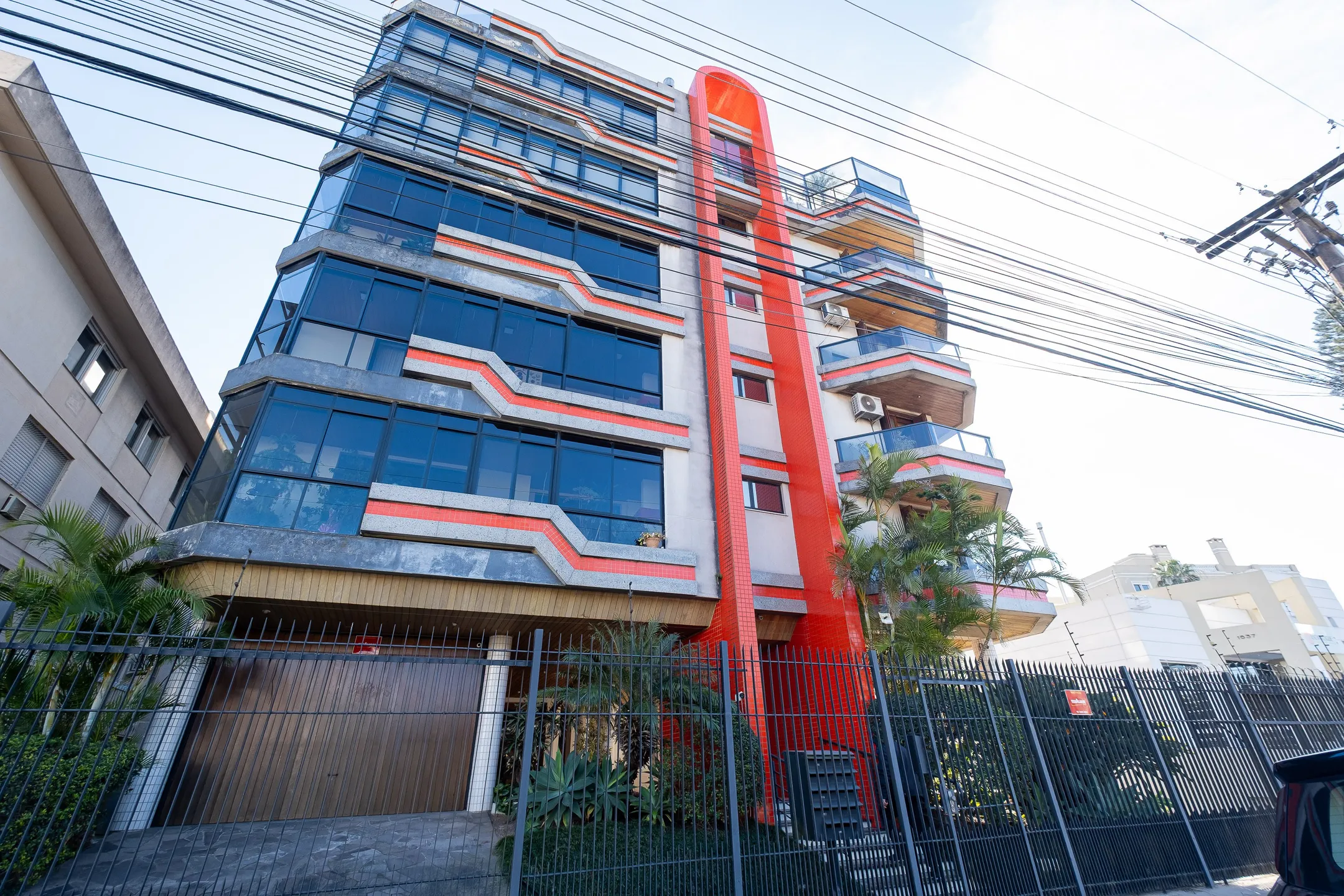 Apartamento à venda no centro de Pelotas - 215m², 3 quartos (sendo 1 suíte), lareira, sacada gourmet e próximo à Av. Dom Joaquim. - 38