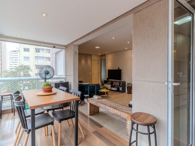 Foto do Apartamento - Apartamento 71m² à venda na Vila Mariana, 1 suíte, home office reversível para 2º dormitório, varanda, 2 vagas e lazer completo | Paulista Imóveis.
