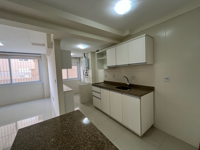 Apartamento 2 quartos e 2 banheiros, à venda, no bairro Centro em Pelotas