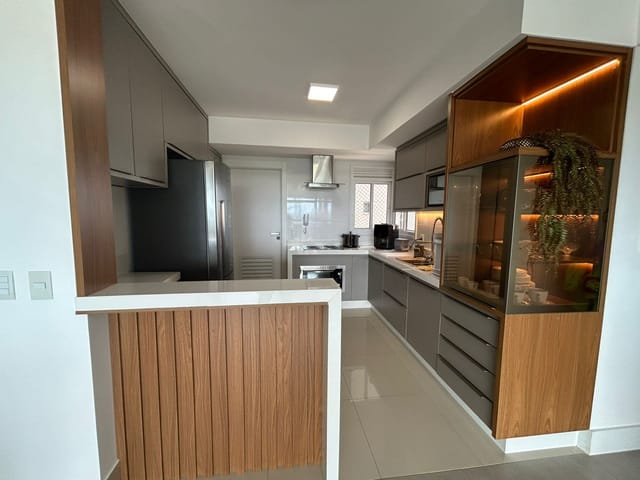 Apartamento 3 quartos e 4 banheiros, à venda, no bairro Gleba Palhano em Londrina