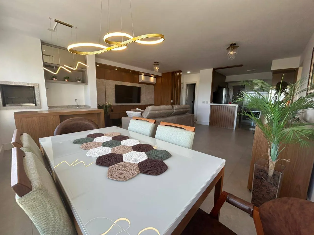 Apartamento, 3 quartos, 125 m² - Foto 2