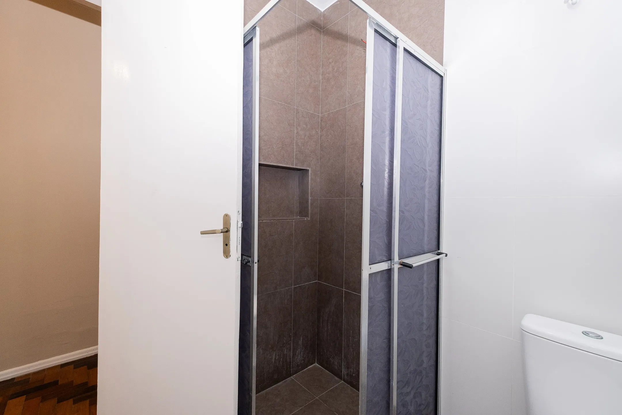 Apartamento de 1 Dormitório para Aluguel no Centro de Pelotas RS com Excelente Localização, Conforto, Praticidade e Fácil Acesso - 10