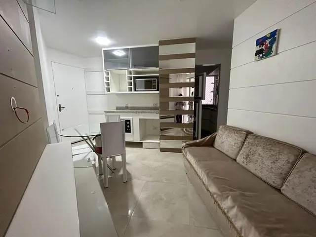 Apartamento 2 quartos e 1 banheiro, à venda, no bairro Bigorrilho em Curitiba
