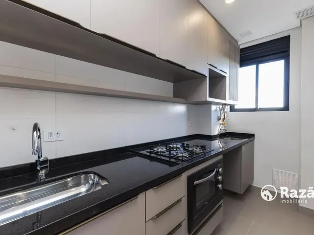 Apartamento 2 quartos e 2 banheiros, para alugar, no bairro Portão em Curitiba