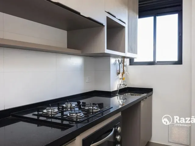 Apartamento 2 quartos e 2 banheiros, para alugar, no bairro Portão em Curitiba