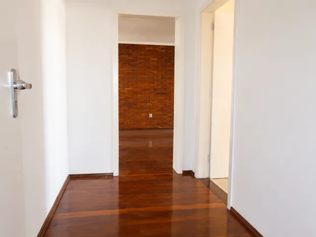 Apartamento com 180m² 3 quartos e 2 banheiros, à venda, no bairro Centro em Pelotas