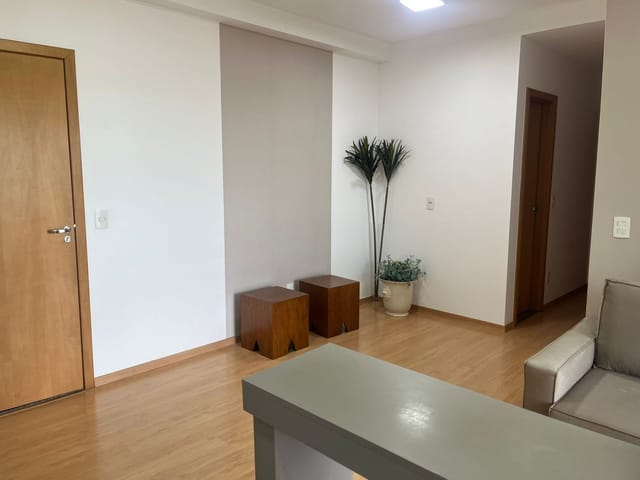 Apartamento com 109m² 3 quartos e 2 banheiros, para alugar, no bairro Terra Bonita em Londrina