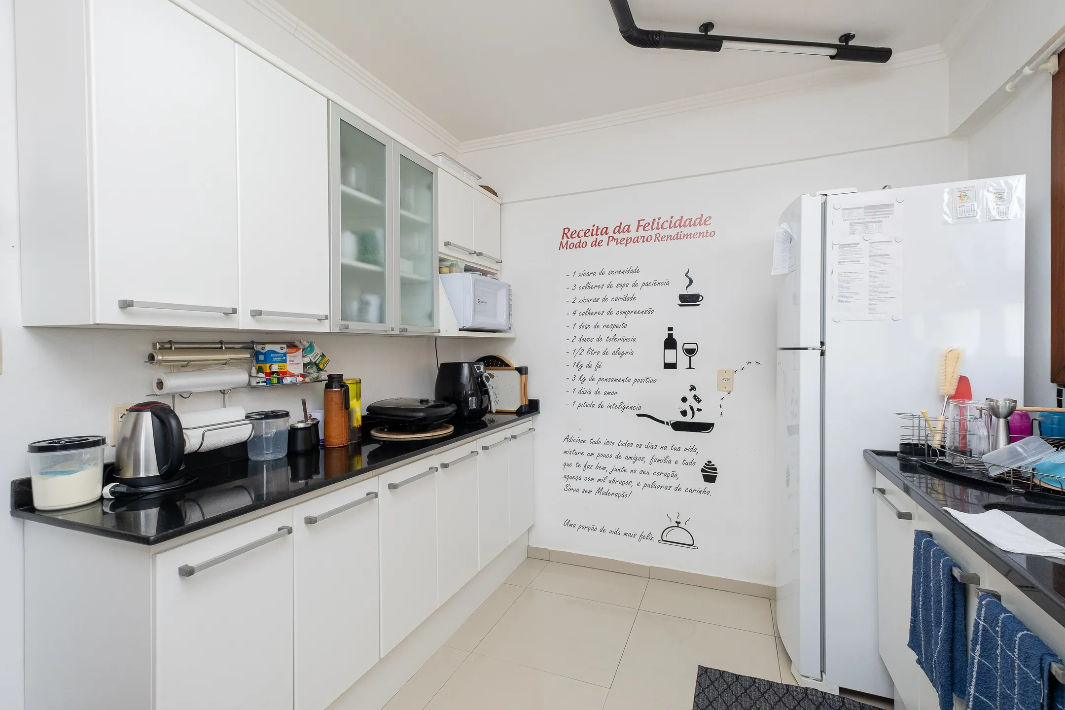 Apartamento à venda no Edifício Torre de Sevilha, Centro - 122 m², 3 quartos (sendo 1 suíte), andar alto com face leste e vaga coberta. - 6