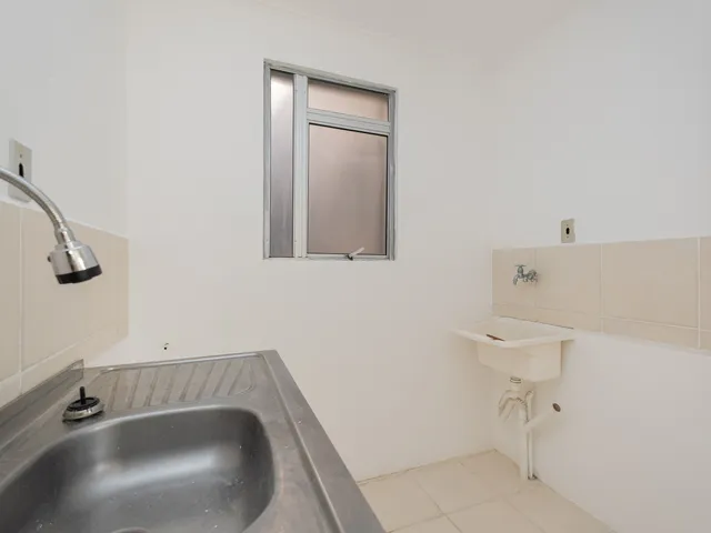 Apartamento com 55m² 2 quartos e 1 banheiro, para alugar, no bairro Areal em Pelotas