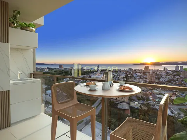 Apartamento 2 quartos e 3 banheiros, à venda, no bairro Pereque em Porto Belo