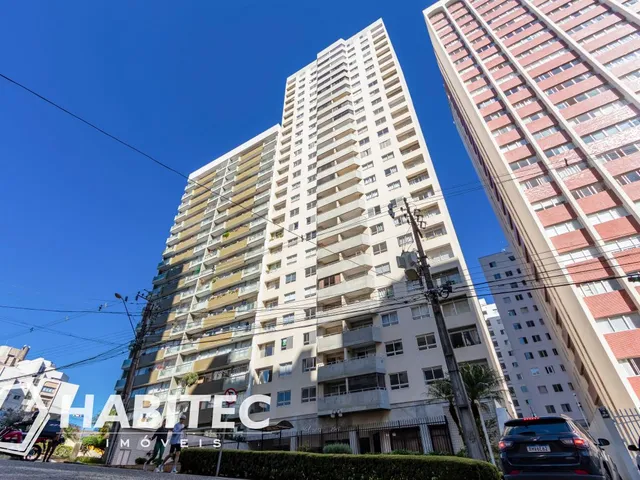 Apartamento 3 quartos e 3 banheiros, para alugar, no bairro Bigorrilho em Curitiba