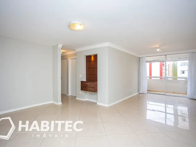 Apartamento 3 quartos e 3 banheiros, para alugar, no bairro Bigorrilho em Curitiba