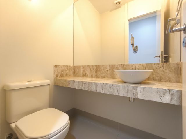 Apartamento com 216m² 3 quartos e 5 banheiros, à venda, no bairro Gleba Palhano em Londrina