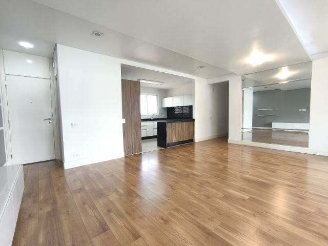Apartamento com 216m² 3 quartos e 5 banheiros, à venda, no bairro Gleba Palhano em Londrina