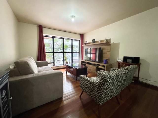 Apartamento 3 quartos e 3 banheiros, à venda, no bairro Centro em Pelotas