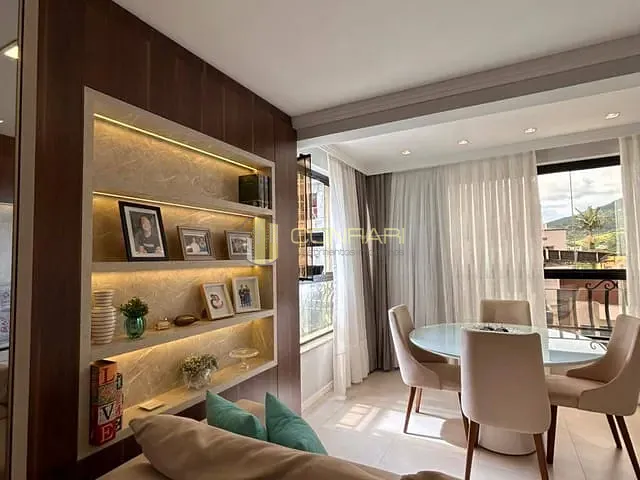 Apartamento 2 quartos e 3 banheiros, à venda, no bairro Pereque em Porto Belo
