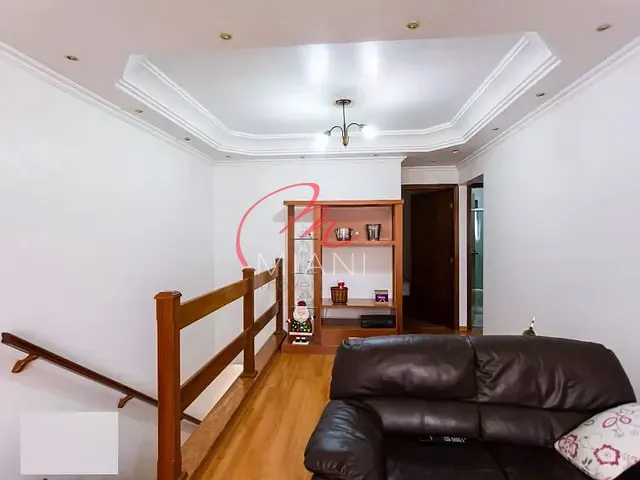 Sobrado com 248m² 5 quartos e 3 banheiros, à venda, no bairro Vila Yolanda em Osasco