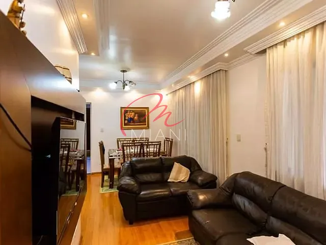 Sobrado com 248m² 5 quartos e 3 banheiros, à venda, no bairro Vila Yolanda em Osasco