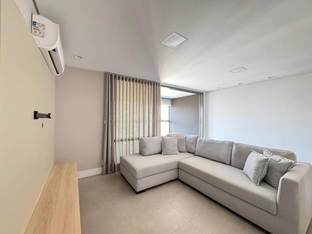 Apartamento 3 quartos e 3 banheiros, para alugar, no bairro Gleba Palhano em Londrina