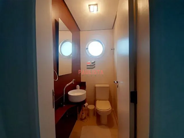Apartamento com 65m² 2 quartos e 2 banheiros, para alugar, no bairro Vila Uberabinha em São Paulo