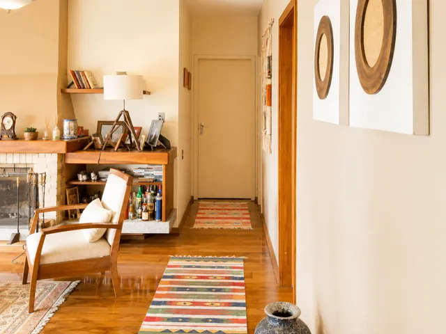 Apartamento 3 quartos e 3 banheiros, à venda, no bairro Centro em Pelotas