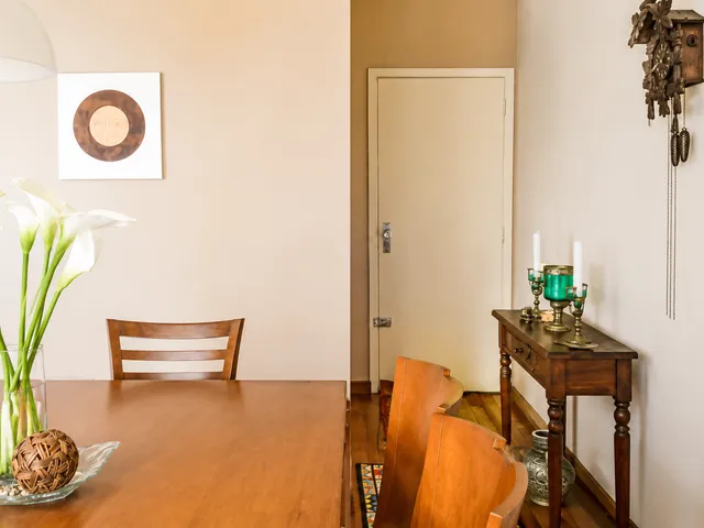 Apartamento 3 quartos e 3 banheiros, à venda, no bairro Centro em Pelotas