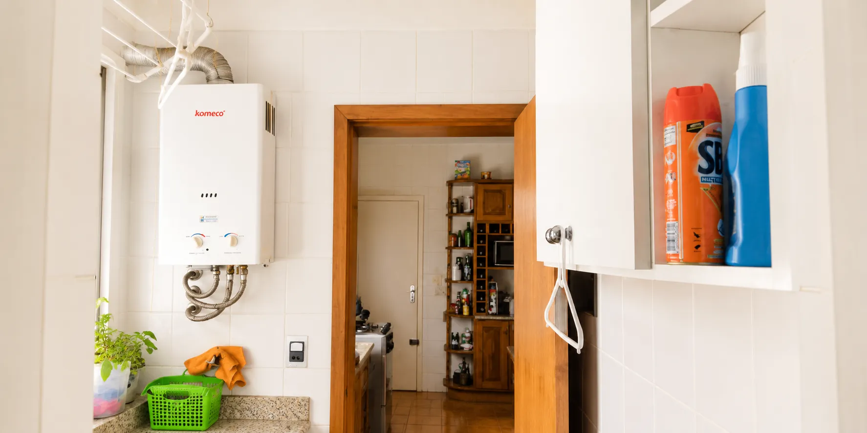 Apartamento à venda no Edifício Solar Blanche, Centro - 116 m², 3 quartos (sendo 1 suíte), lareira, sacada com face leste e vaga coberta. - 10