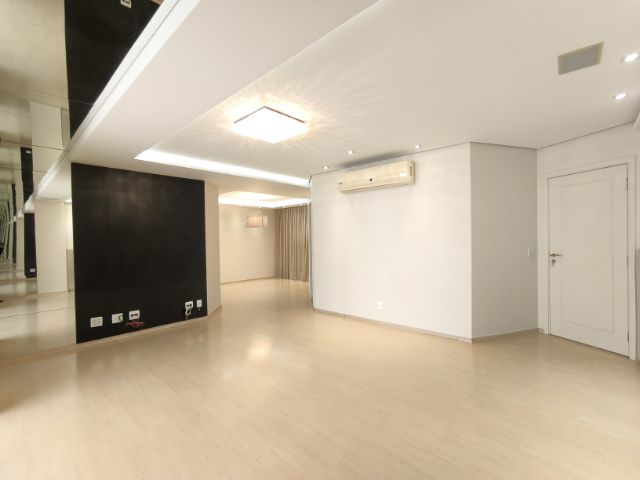 Apartamento 3 quartos e 3 banheiros, para alugar, no bairro Gleba Palhano em Londrina