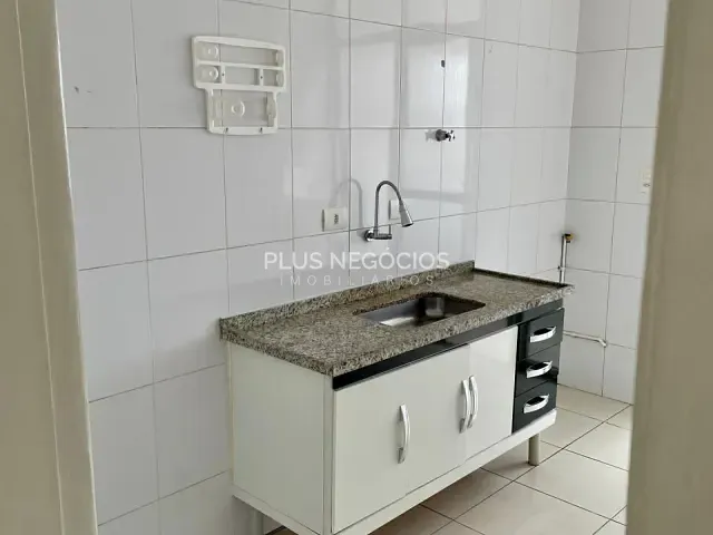 Apartamento com 68m² 2 quartos e 1 banheiro, para alugar, no bairro Parque Três Meninos em Sorocaba