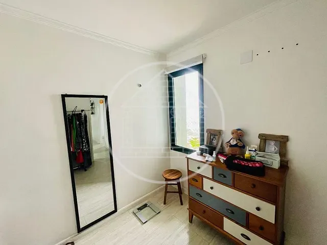 Apartamento com 130m² 3 quartos e 1 banheiro, à venda, no bairro Interlagos em São Paulo