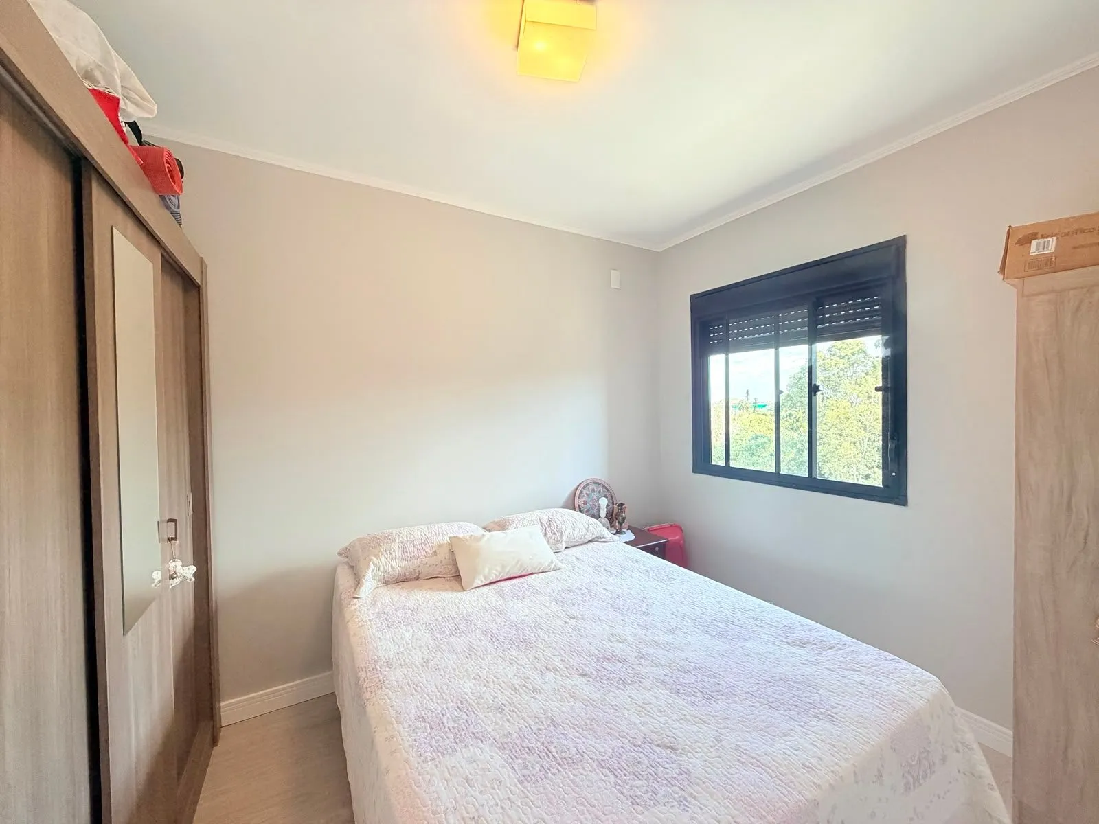 Apartamento à venda no Connect Residencial, Três Vendas - 49 m², 3 quartos (sendo 1 suíte), cozinha planejada, sacada com churrasqueira e face norte. - 12
