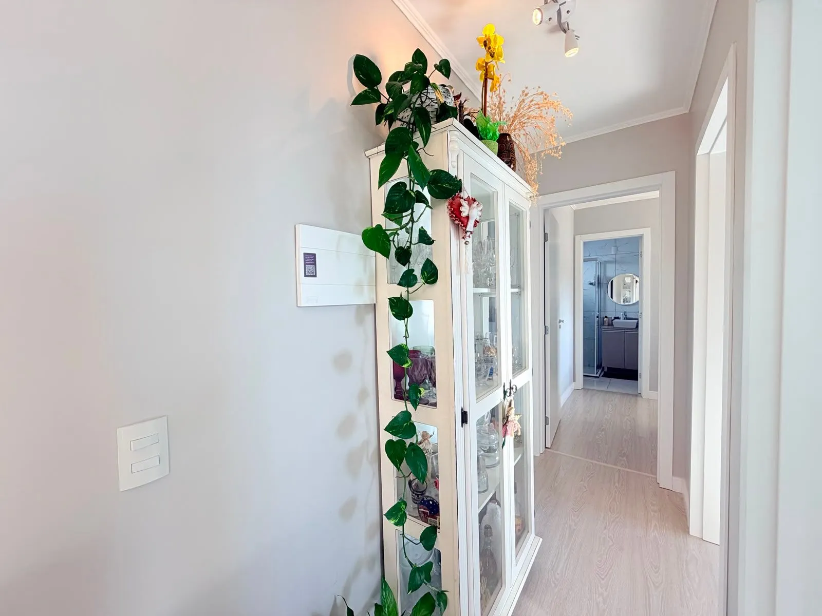 Apartamento à venda no Connect Residencial, Três Vendas - 49 m², 3 quartos (sendo 1 suíte), cozinha planejada, sacada com churrasqueira e face norte. - 7
