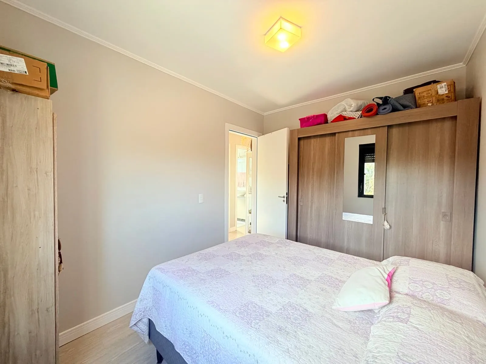 Apartamento à venda no Connect Residencial, Três Vendas - 49 m², 3 quartos (sendo 1 suíte), cozinha planejada, sacada com churrasqueira e face norte. - 13