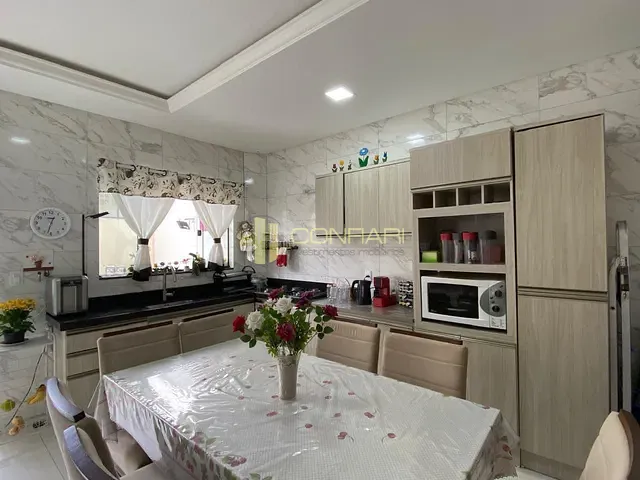 Apartamento 2 quartos e 3 banheiros, à venda, no bairro Pereque em Porto Belo
