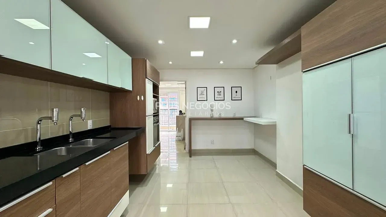 Apartamento, 3 quartos, 220 m² - Foto 17
