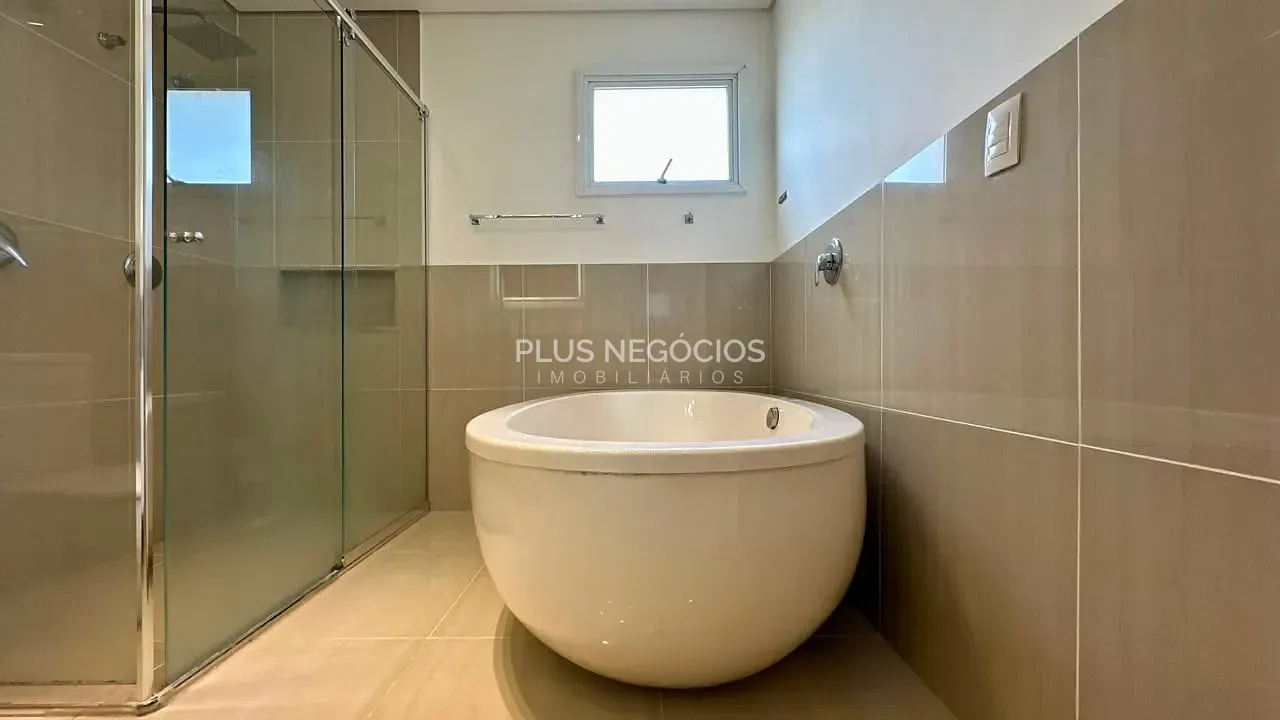 Apartamento, 3 quartos, 220 m² - Foto 25